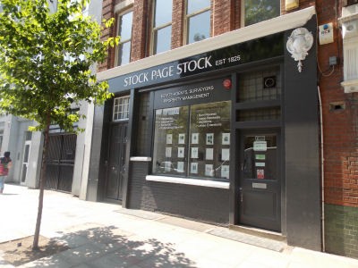 Stock Page Stock's office